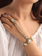 Aaranya Kundan Hand Harness \Hathphool