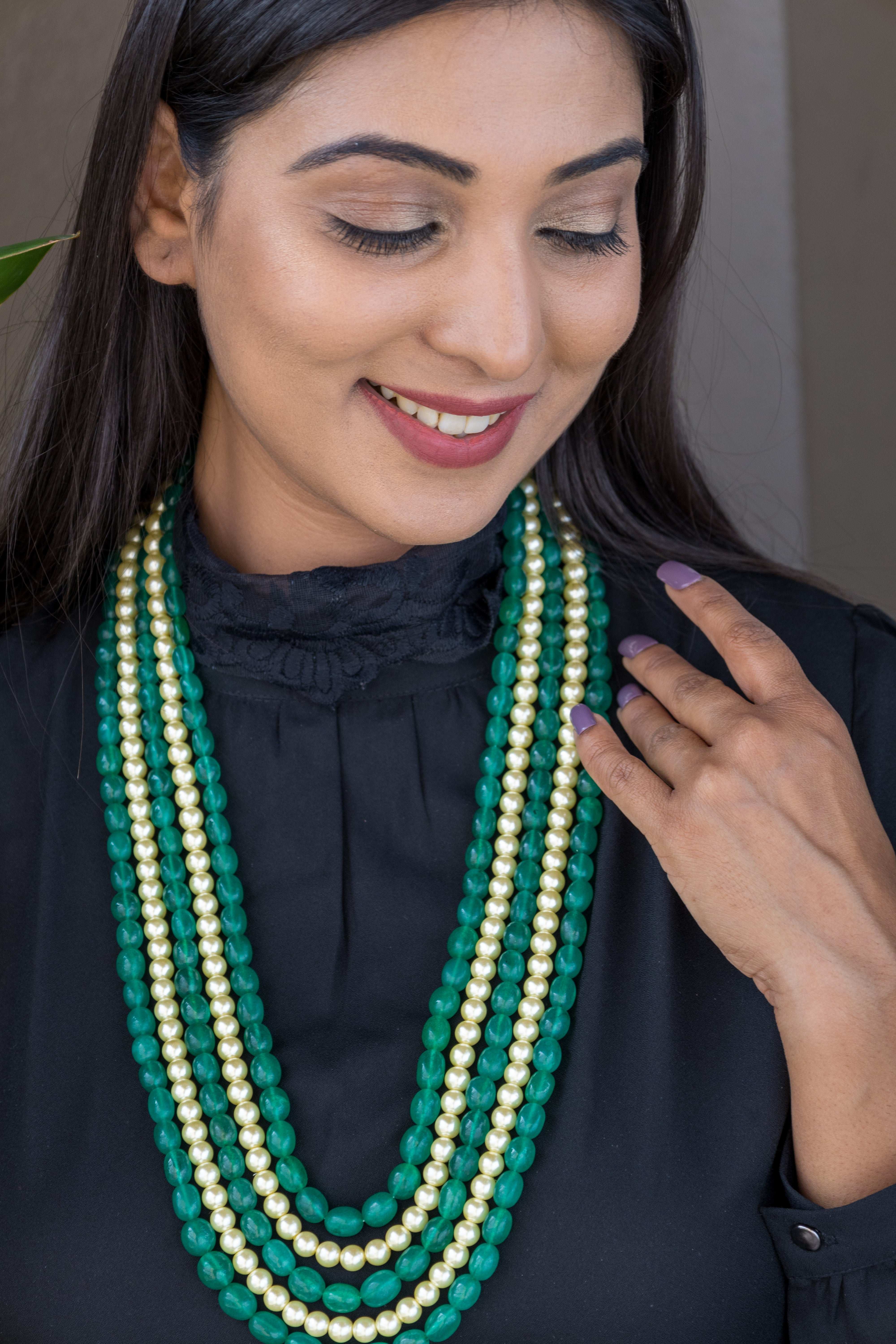 Emerald / Ruby - Elegant Layered Pearl Necklace