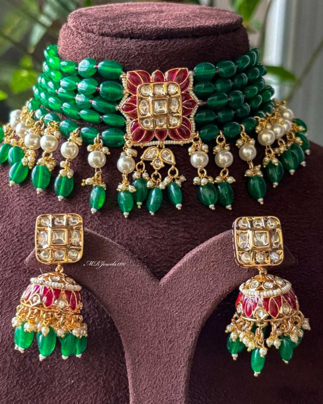 Sonakshi Sinha inspired emerald choker with matching jhumki