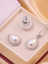 Pearl Teardrop Pendant Set