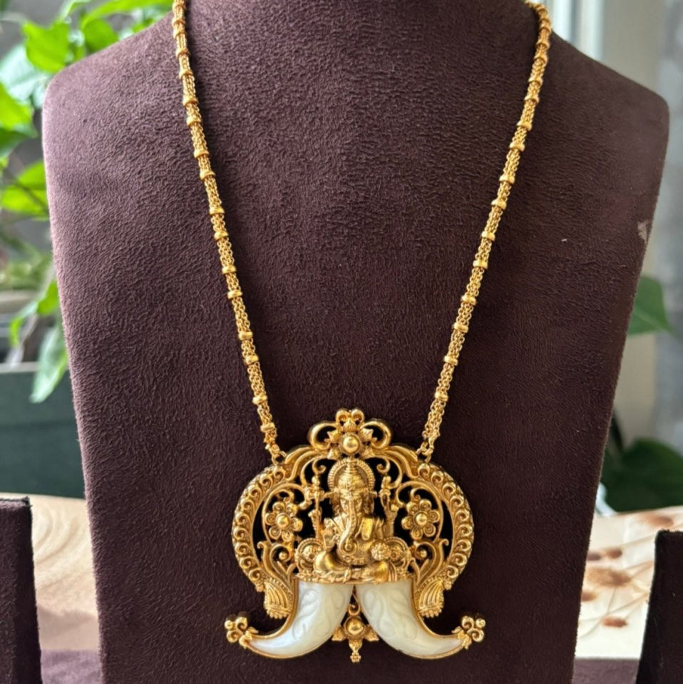 Divine Harmony Ganesha Pendant Necklace - MR Jewels