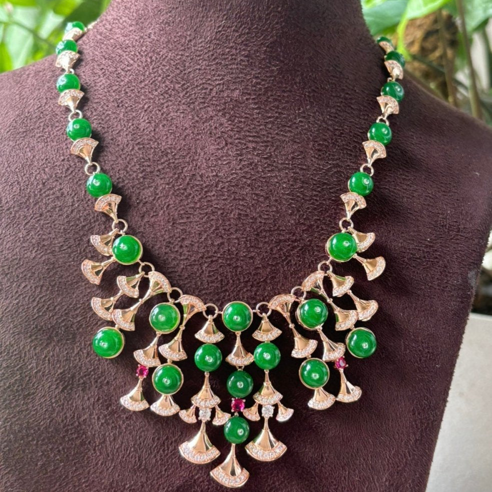 Mahira Luxe Emerald Necklace Set - MR Jewels