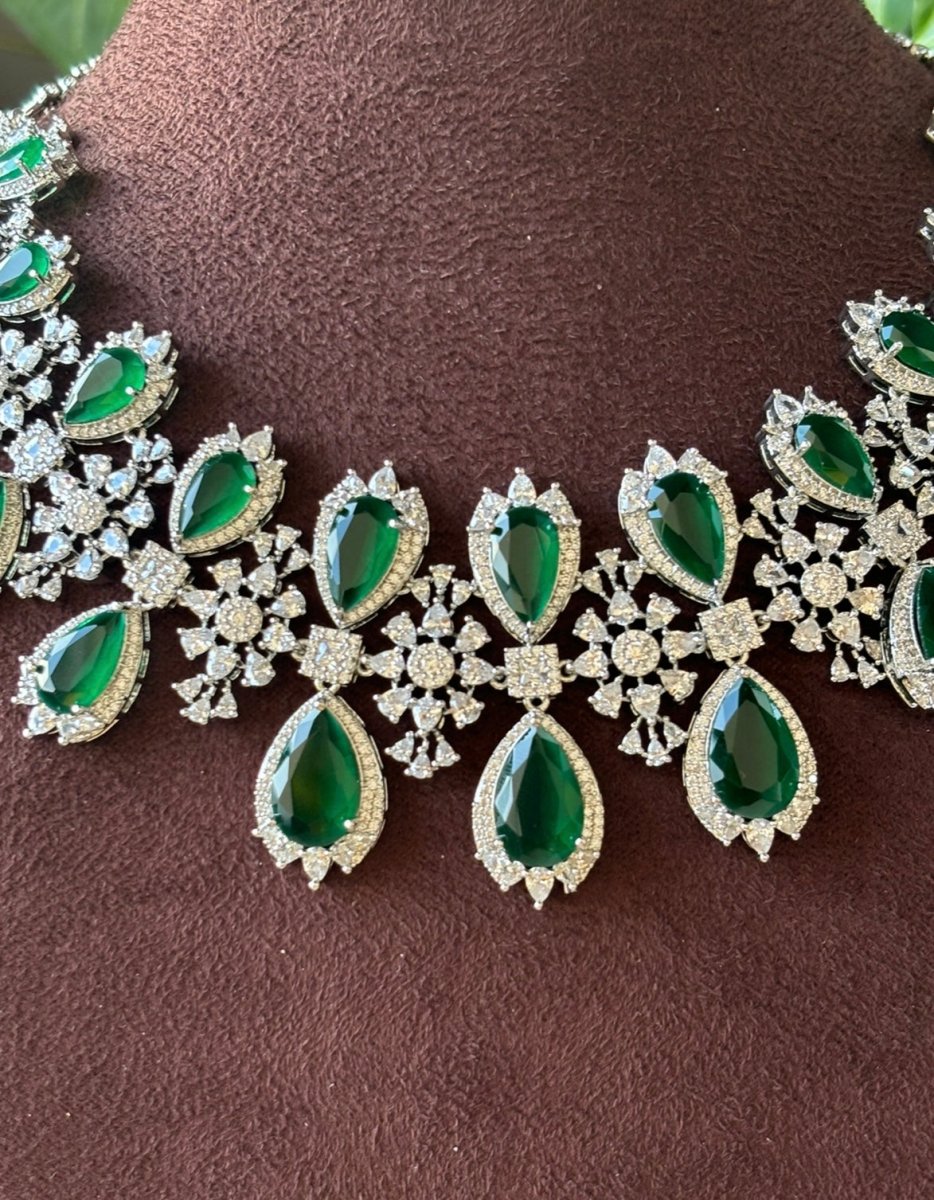Manish Malhotra - Inspired Royal Elegance Necklace Set - MR Jewels