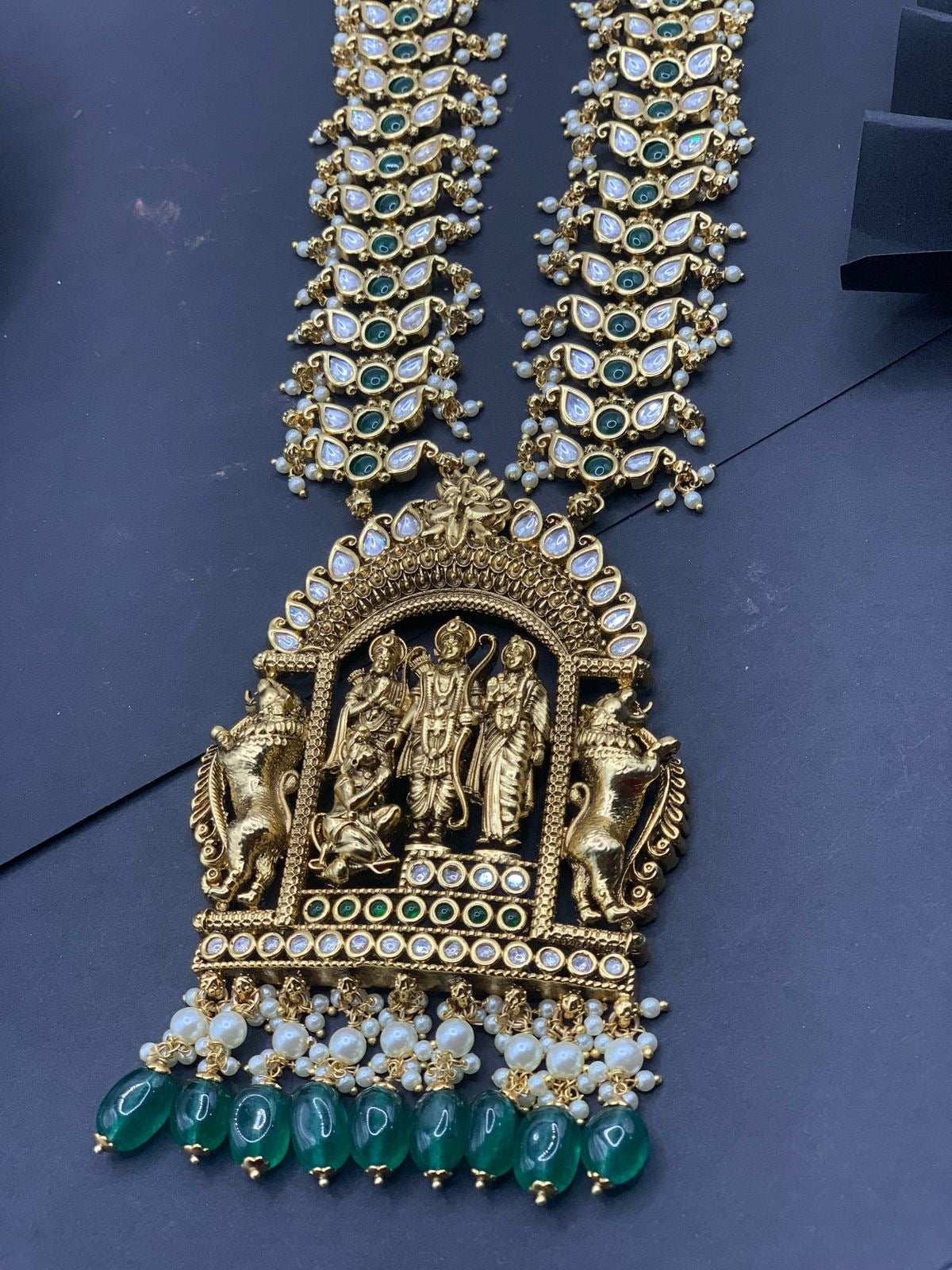 Ram Parivar Heritage Kundan Temple Jewellery Necklace Set