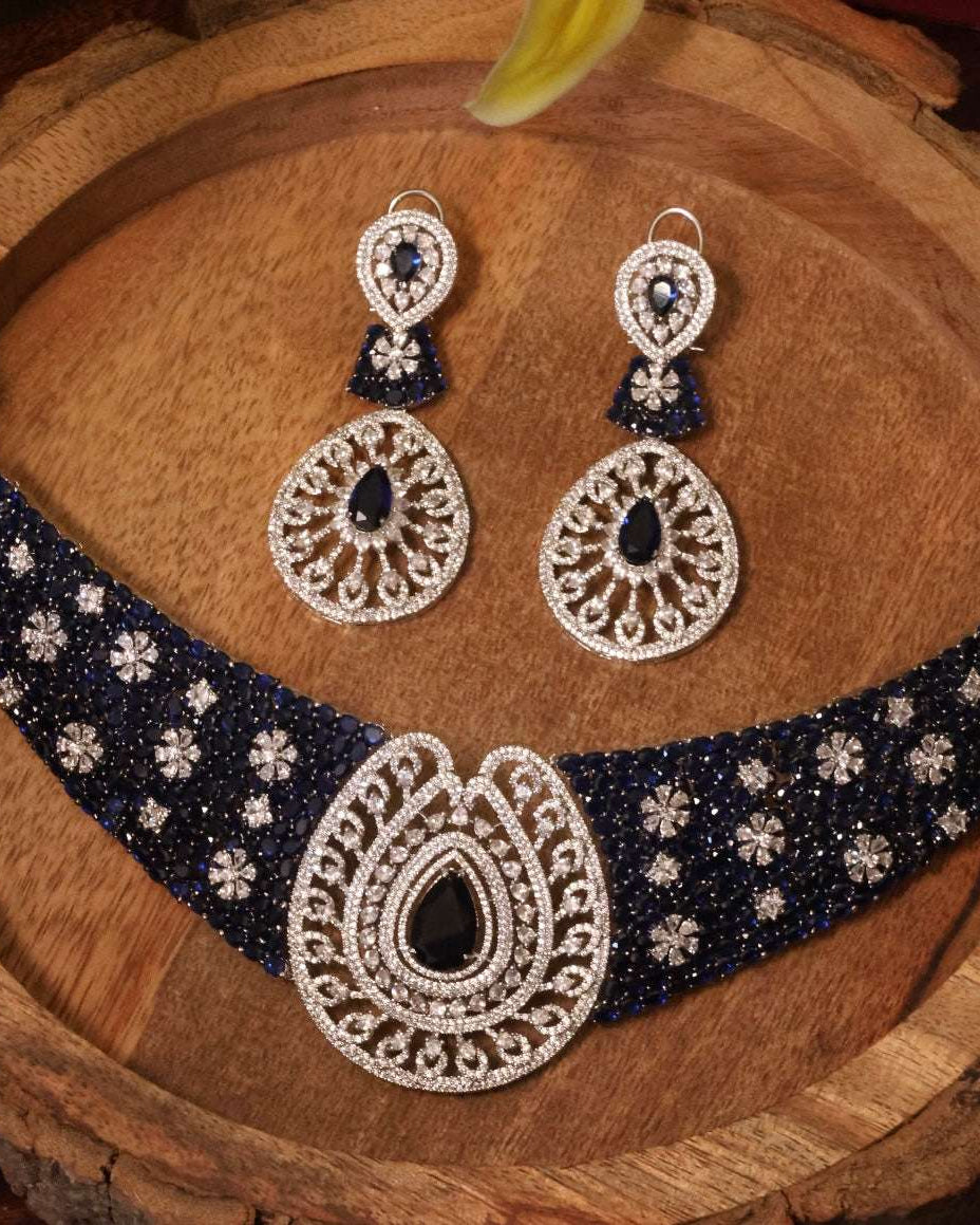 Kiara Nazaqat – Diamond Cut Luxury Necklace Set