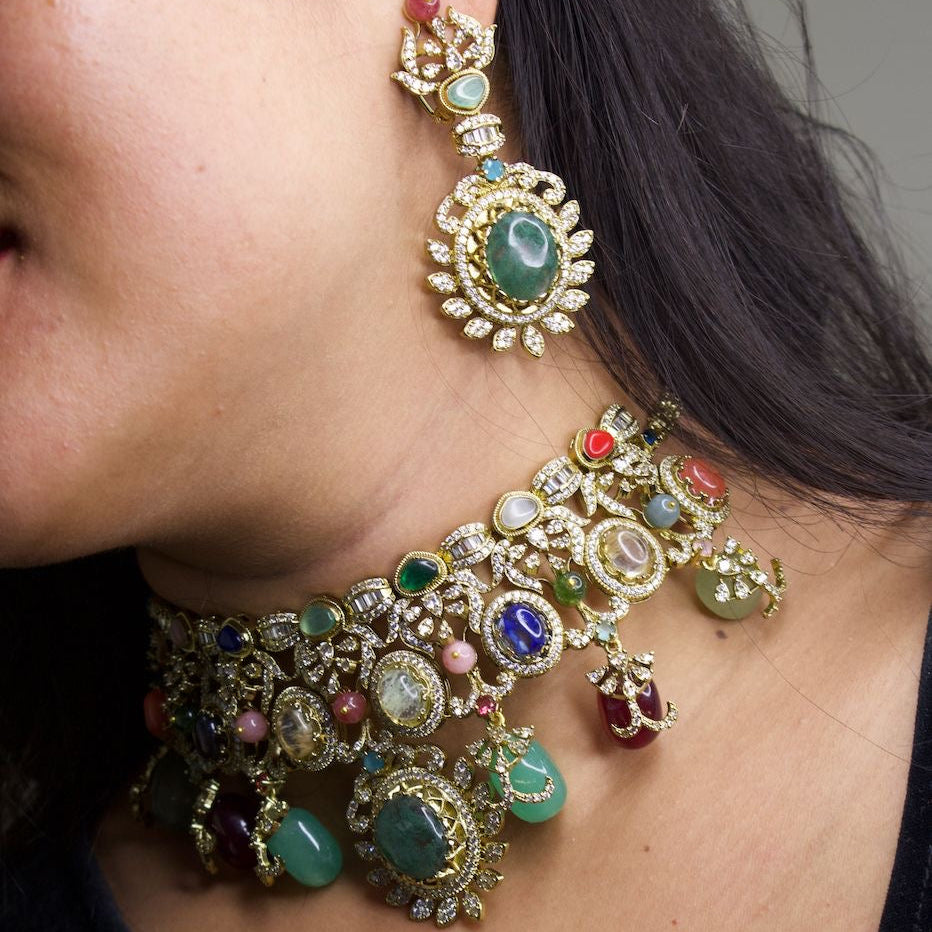 Side angle of heritage choker necklace set highlighting bold structure and gem placement