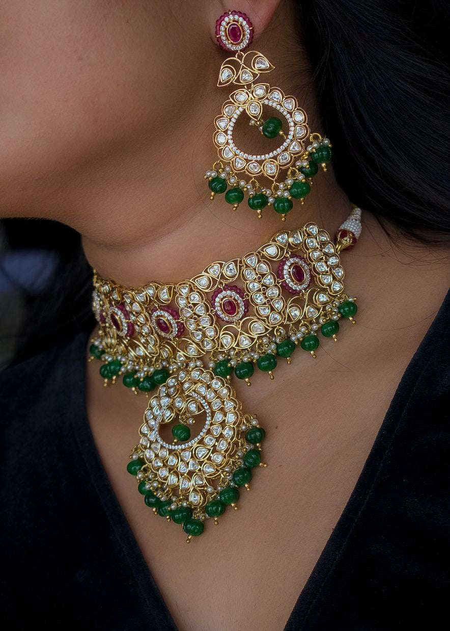 Royal Emerald Kundan Bridal Set