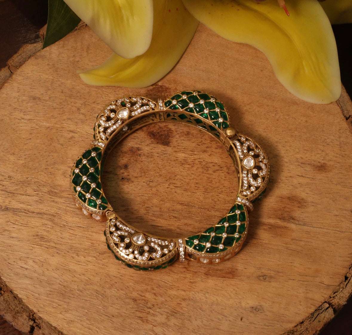 Artistic Emerald Ruby Polki Kada ( Openable)