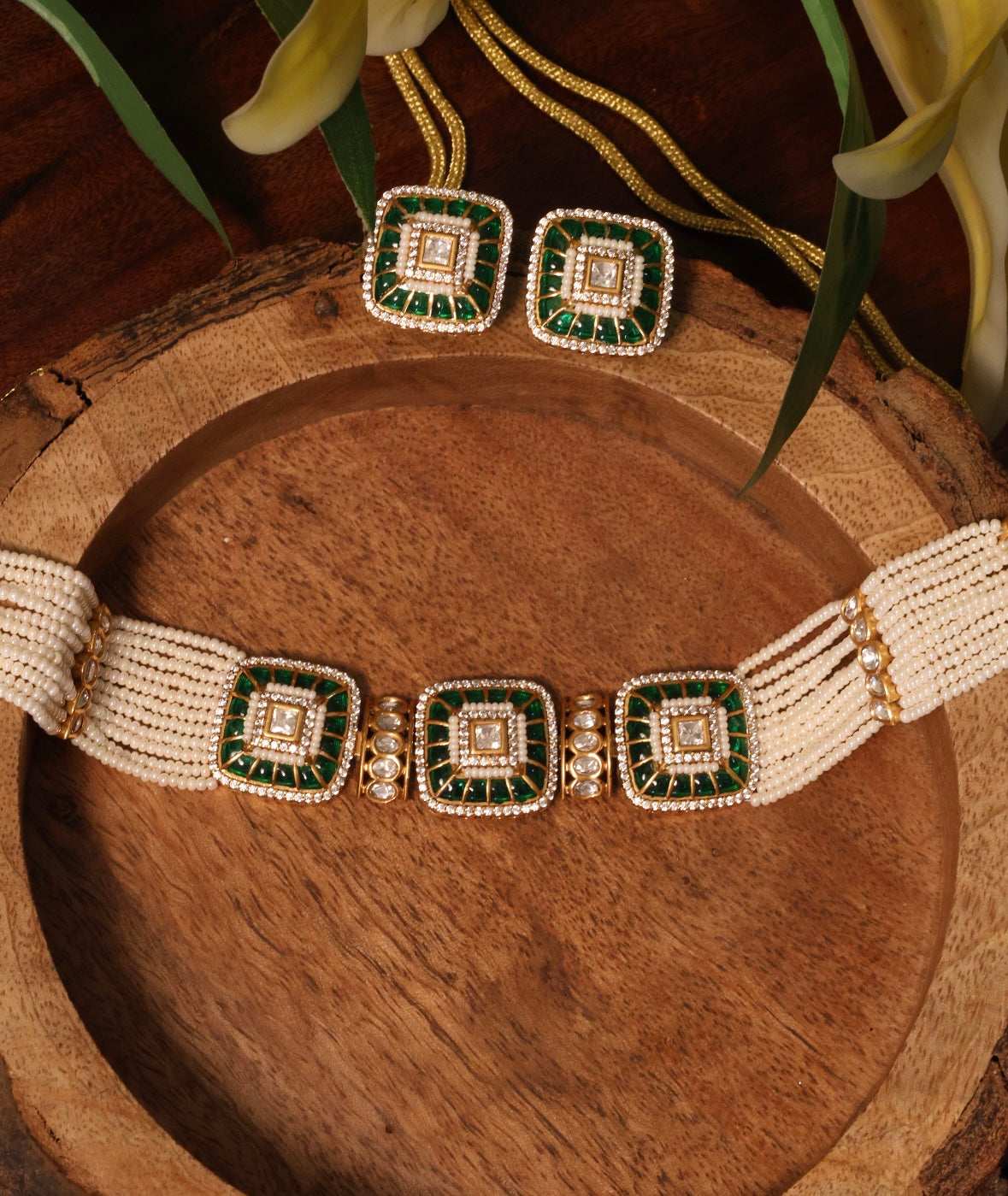 Alia Polki And Pearl Choker Set