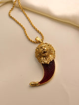 Lions pendant