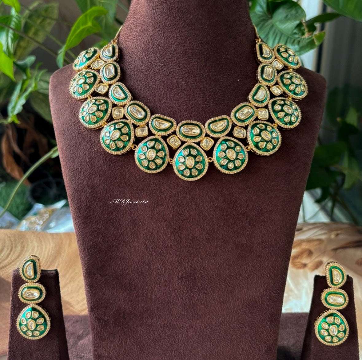 Aliya Meenakari Polki Set with matching Earrings and Maangtika