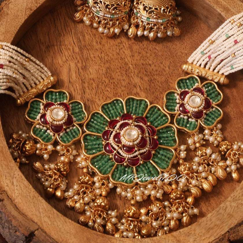 Gulzar Royalty – Intricate Kundan Floral Necklace Set
