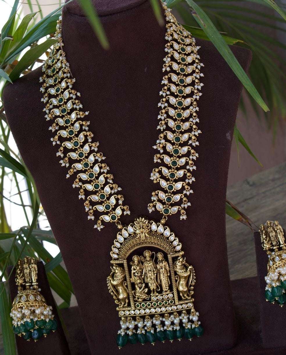 Ram Parivar Heritage Kundan Temple Jewellery Necklace Set