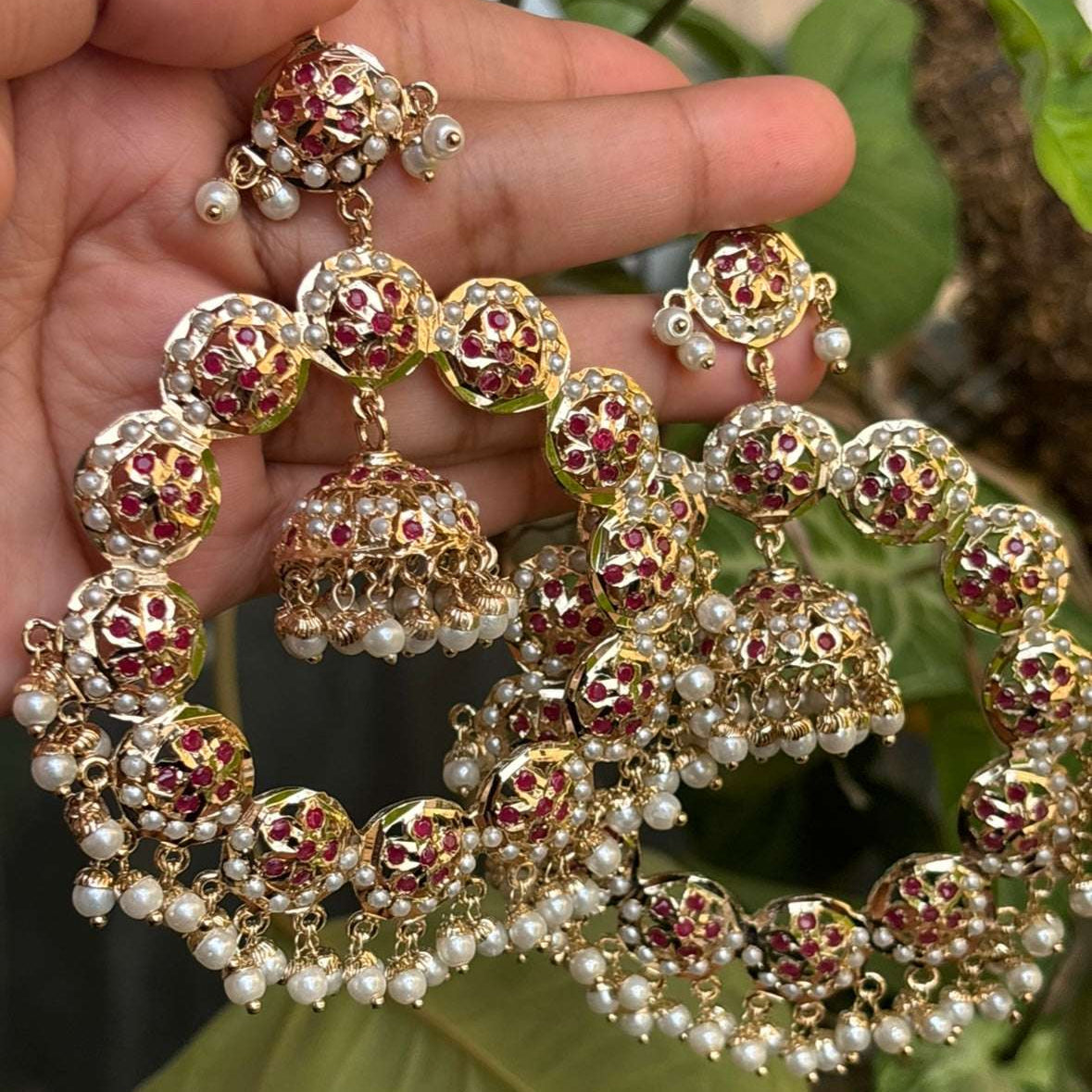 Zoya Jadau Chandbaali with jhumka