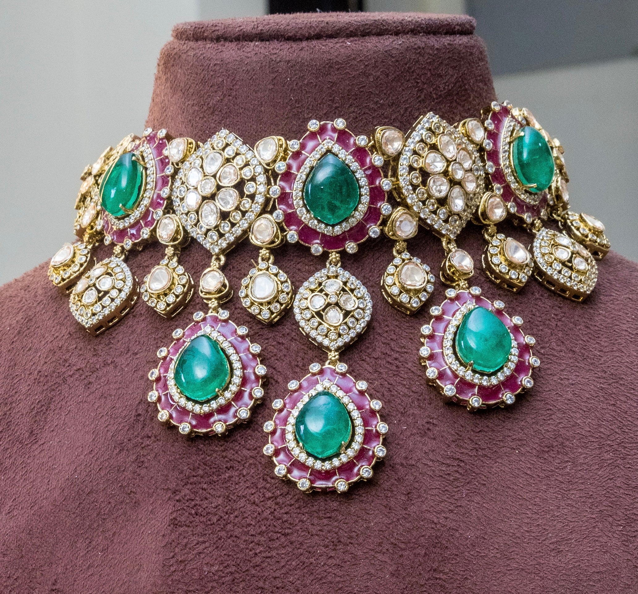 MR Jewels