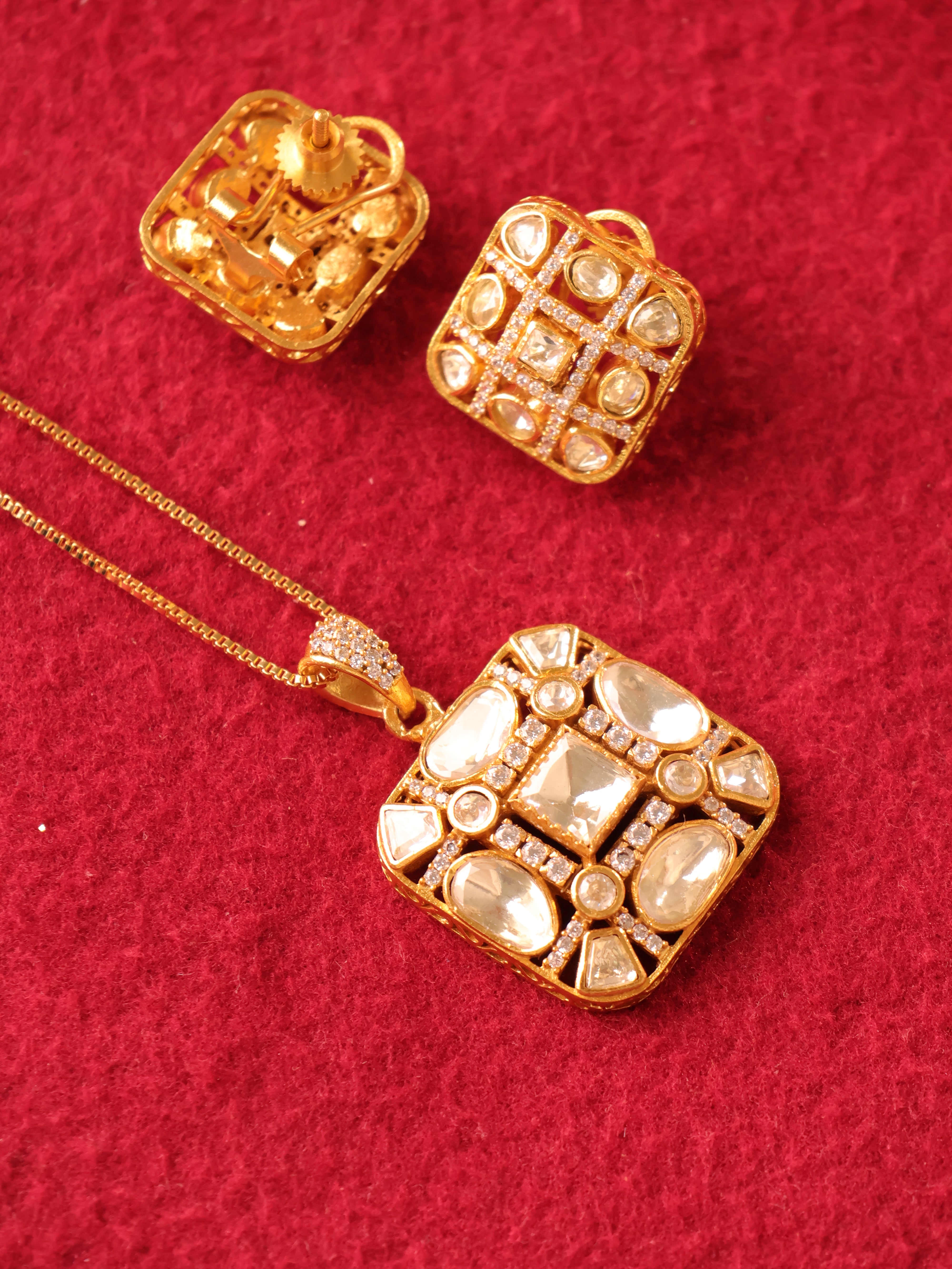 MR Jewels