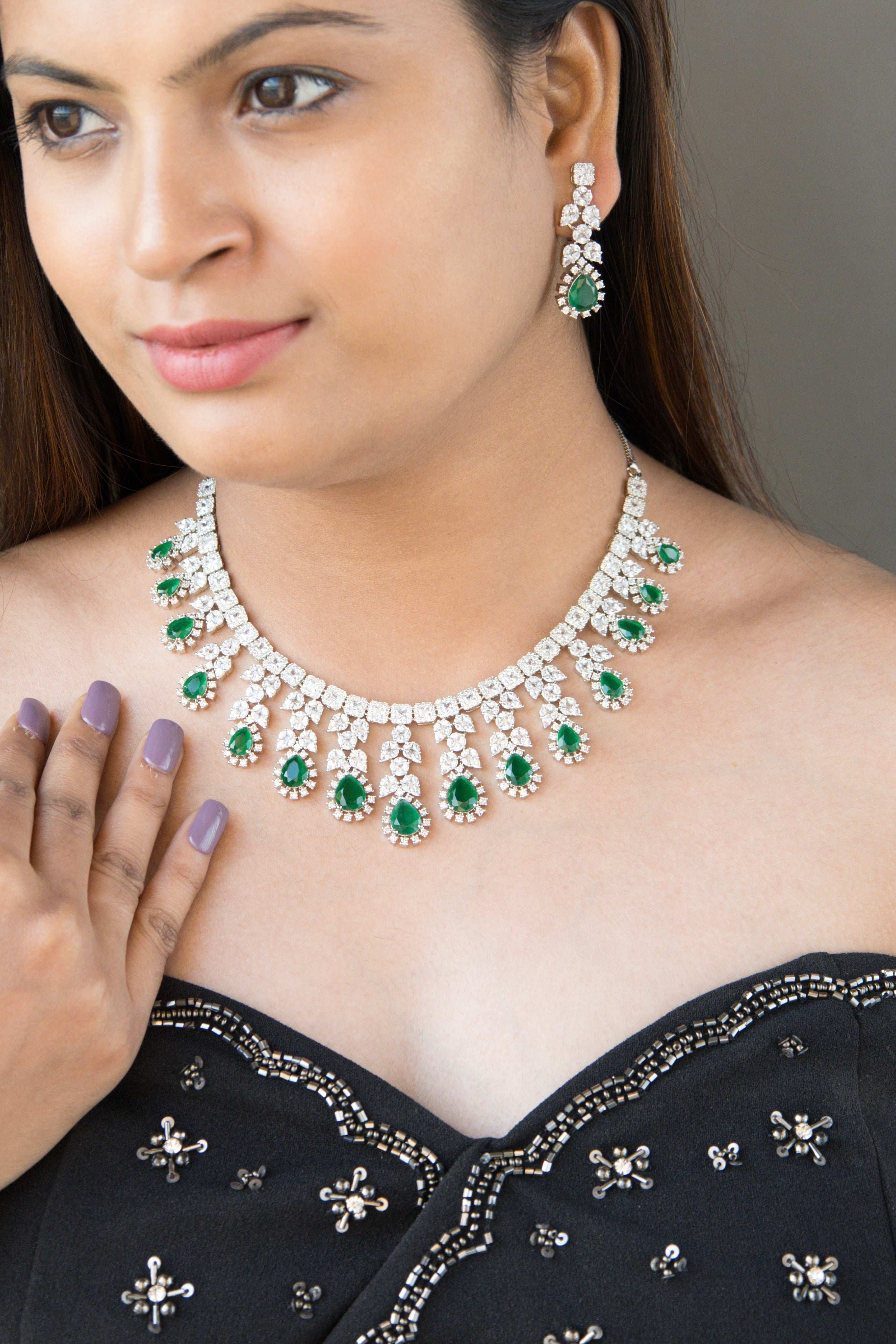 Aish Serenade Diamond Necklace Set