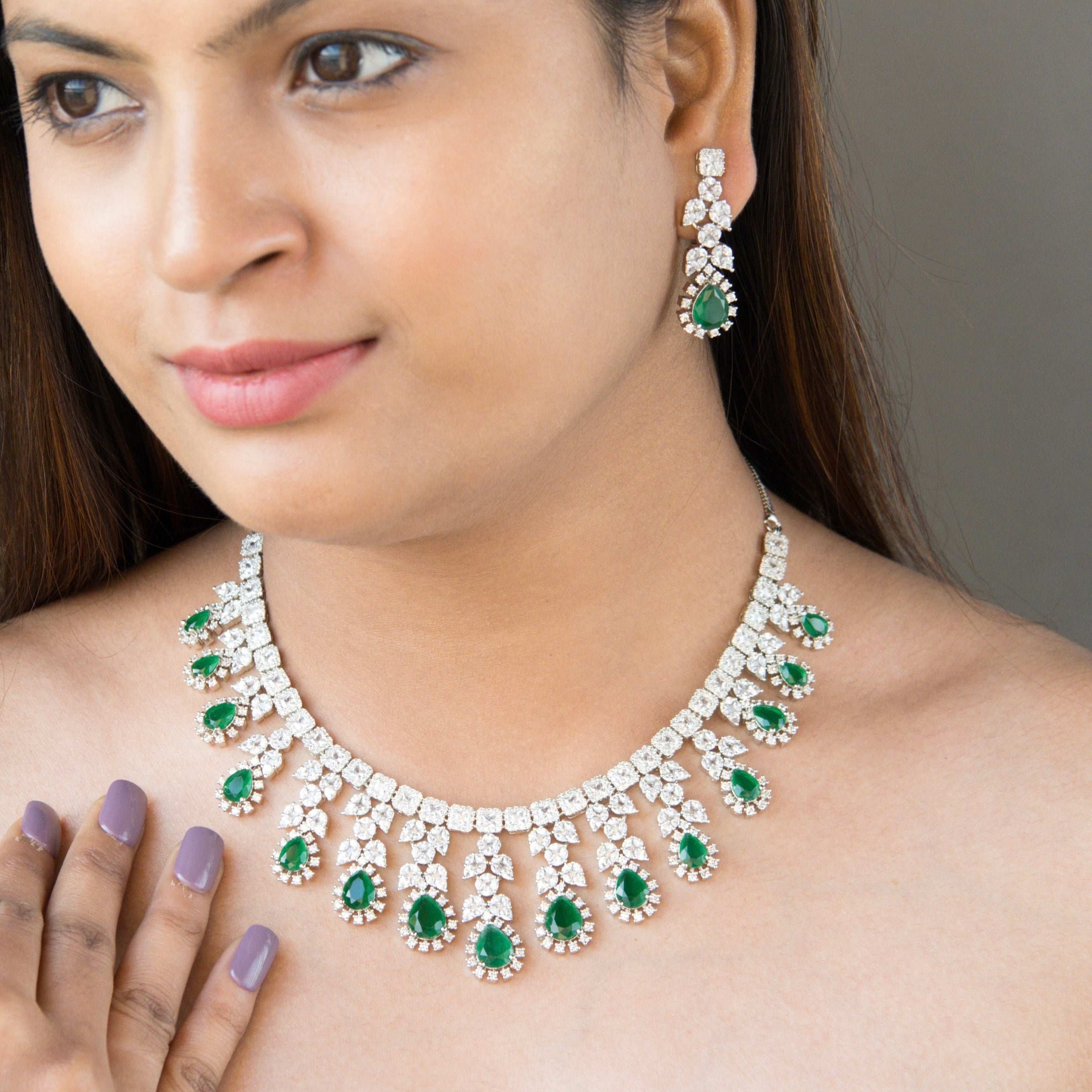 Aish Serenade Diamond Necklace Set