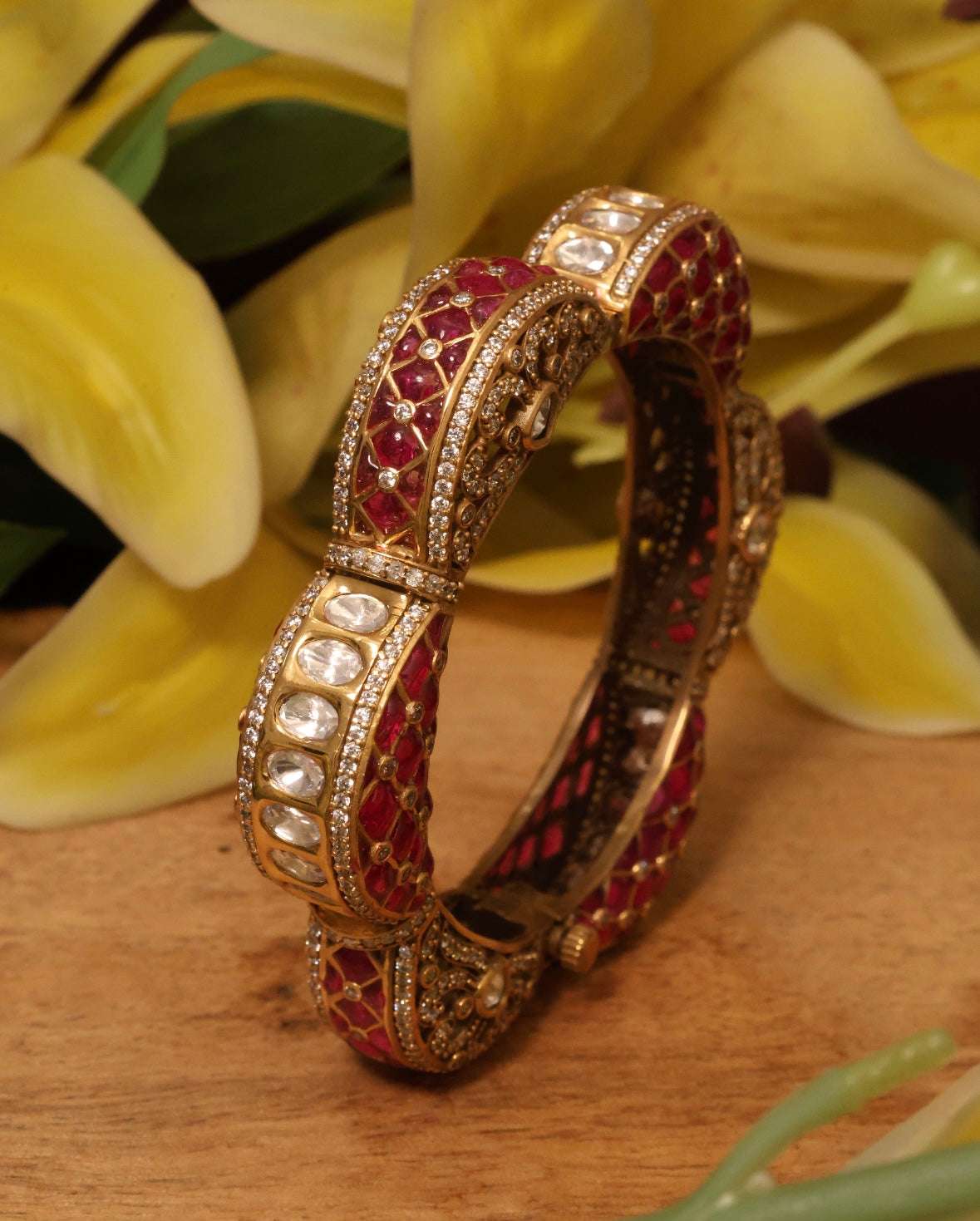 Artistic Emerald Ruby Polki Kada ( Openable)