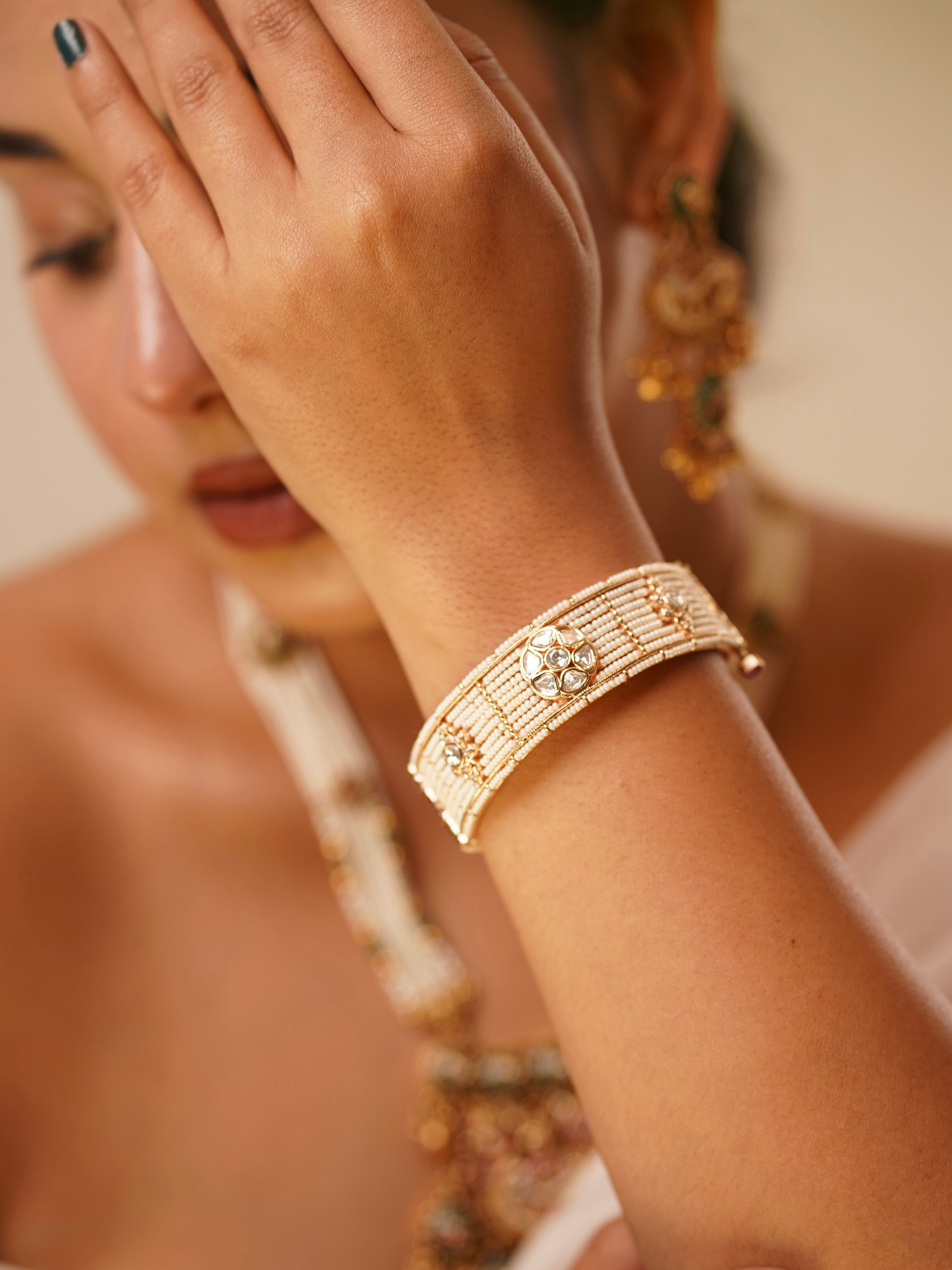 Moti Nawab kada bangle with smooth finish and openable copper alloy frame, top view