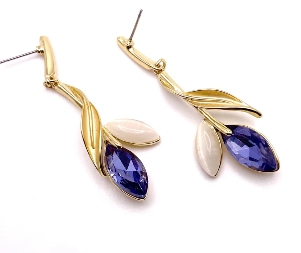 Angled shot of crystal vine necklace set with matching drop earrings