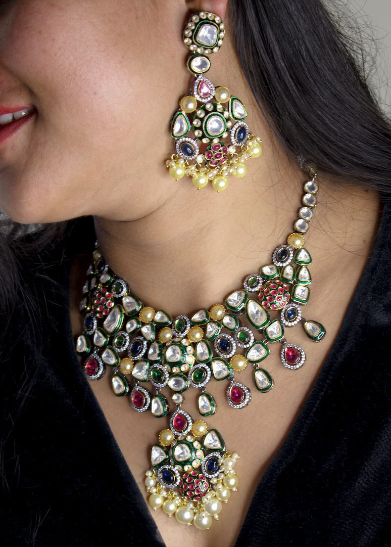 Multicoloured gemstone Victorian necklace set with earrings, full frontal display