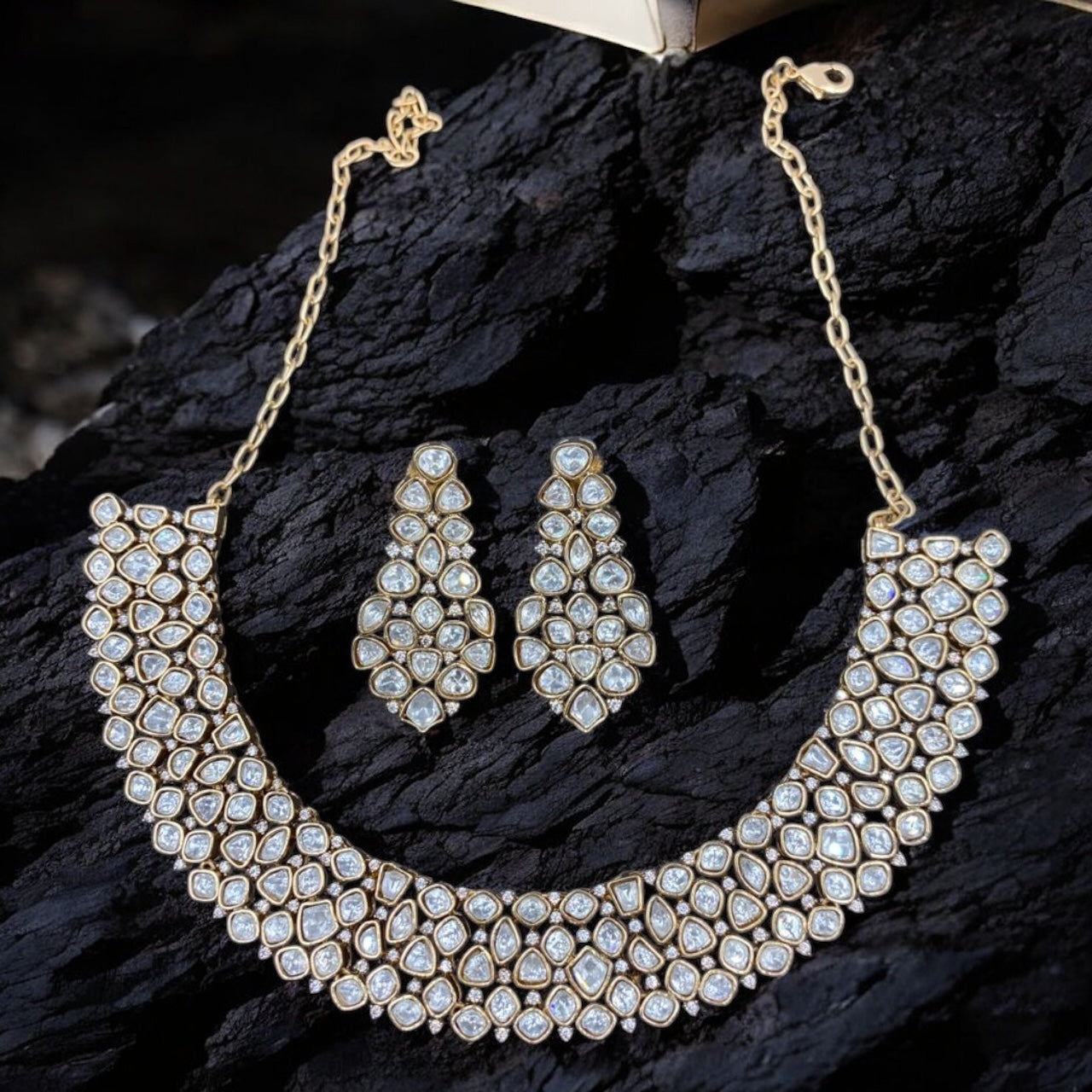 Angled shot of starlit kundan set emphasizing sparkle and elegant craftsmanship