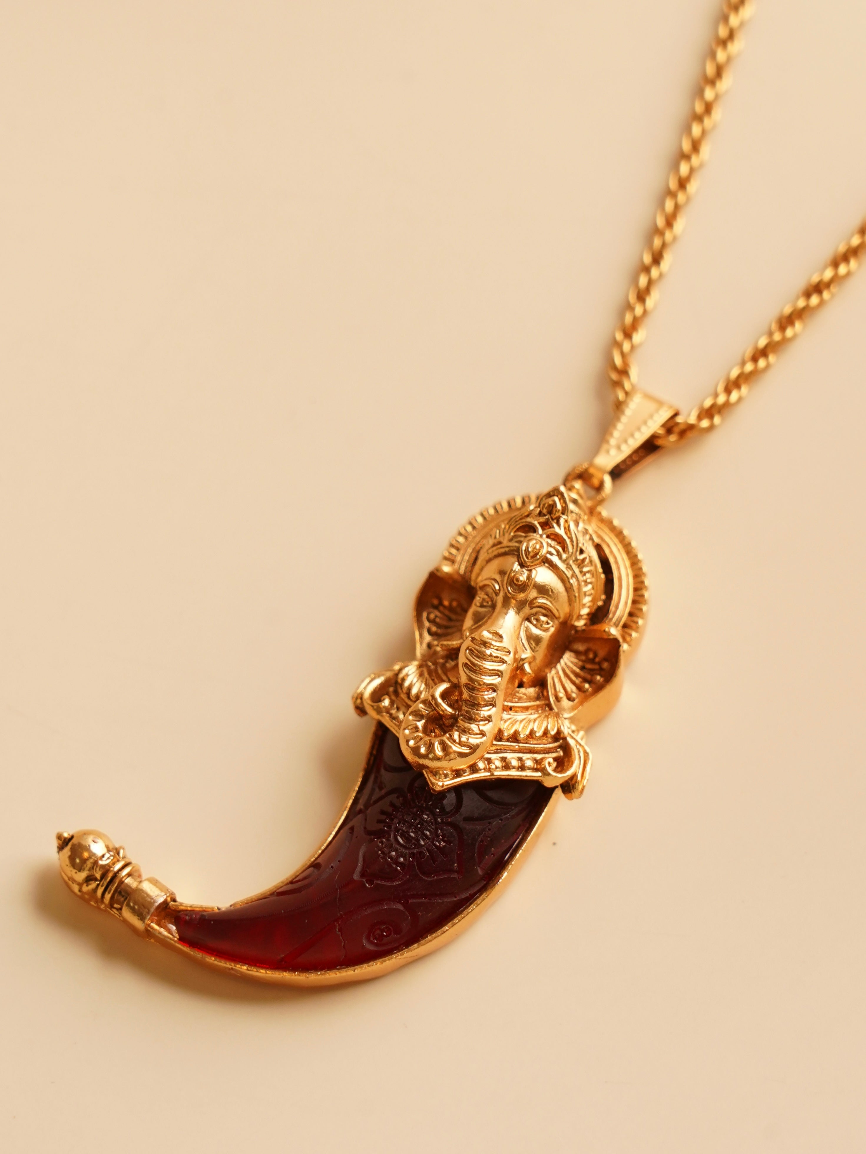 Rear view of ganesha necklace showing pendant back and chain attachment