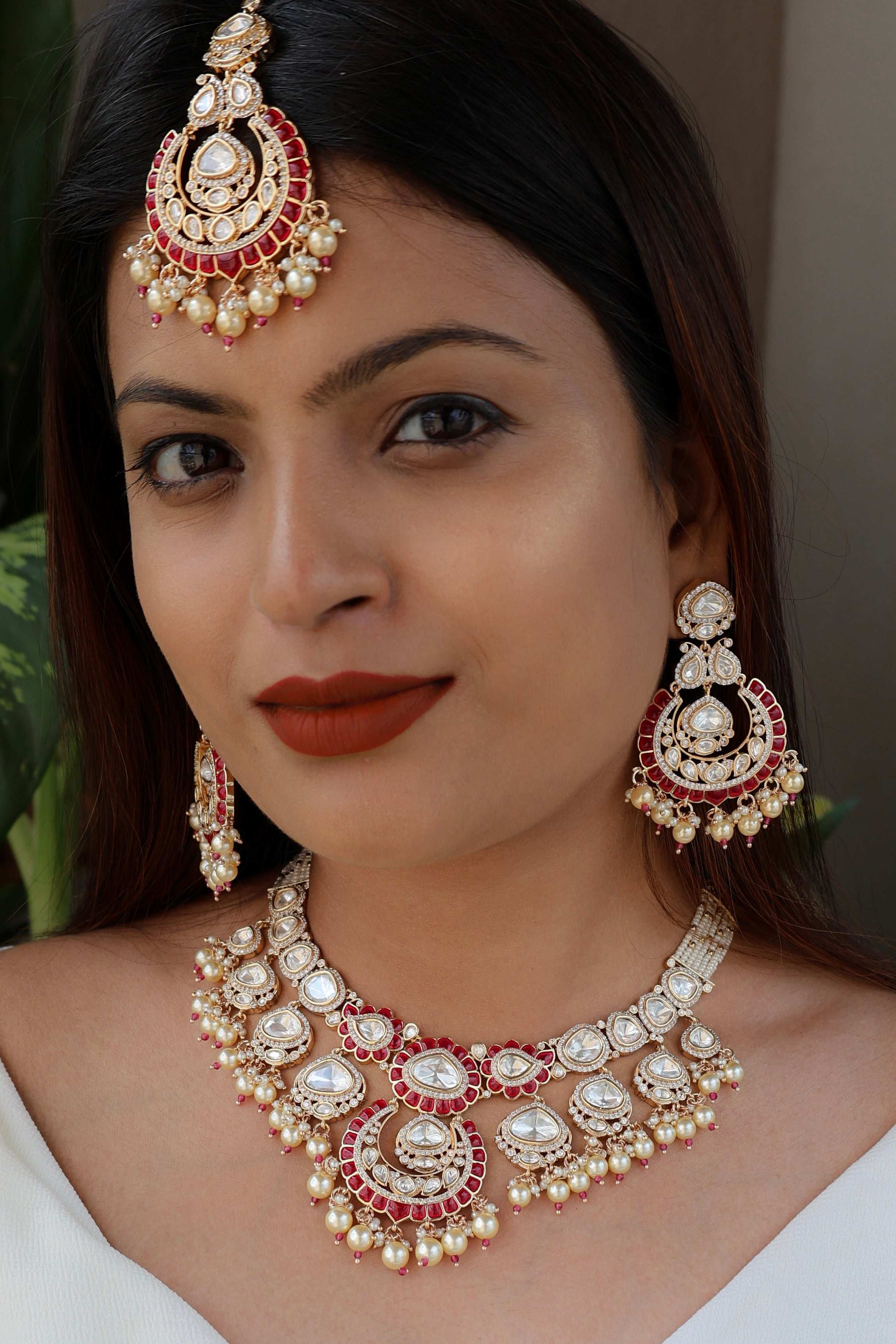 Aaravi Polki Royale Set with matching earrings and maangtikaa