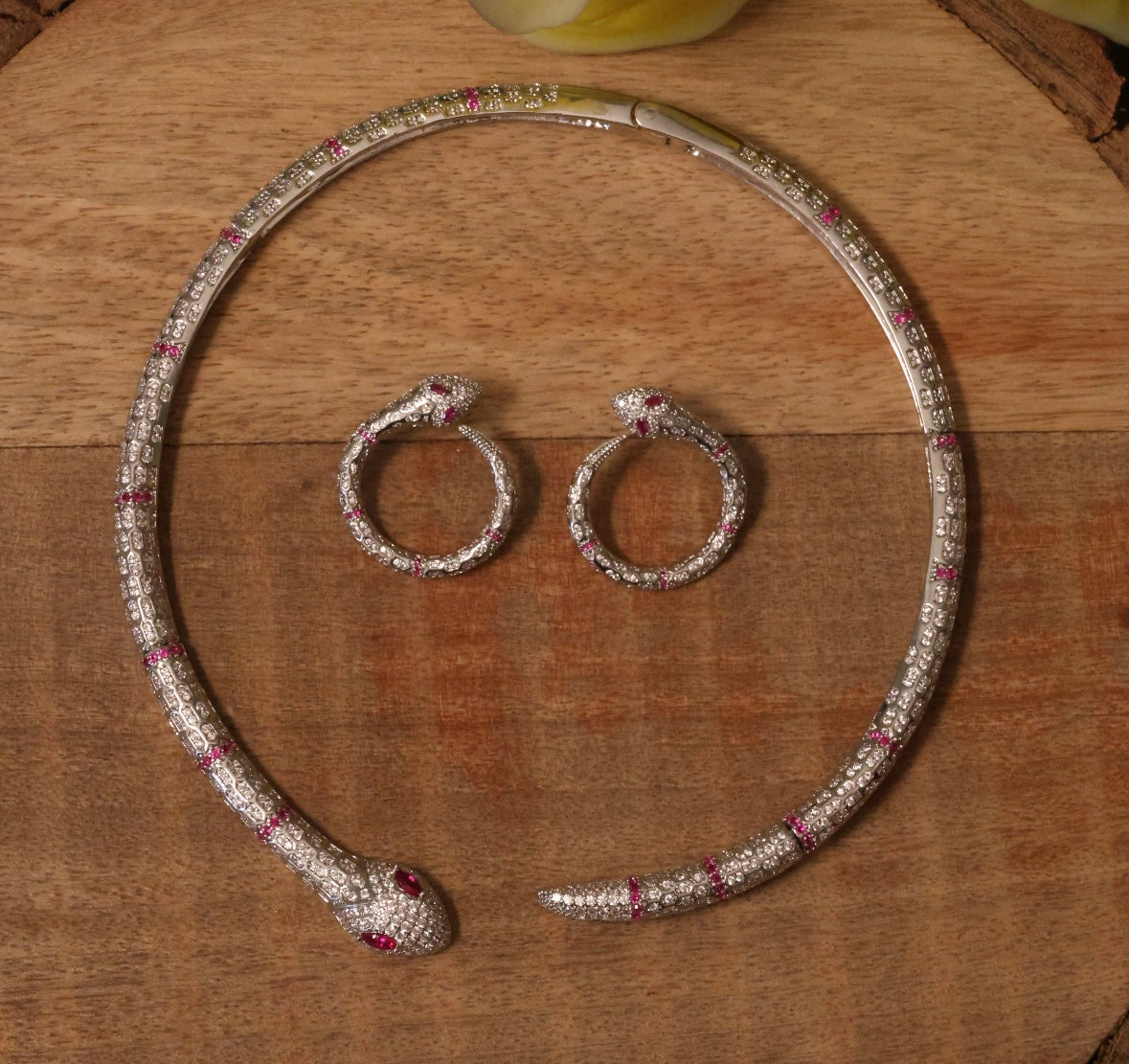 MR Jewels