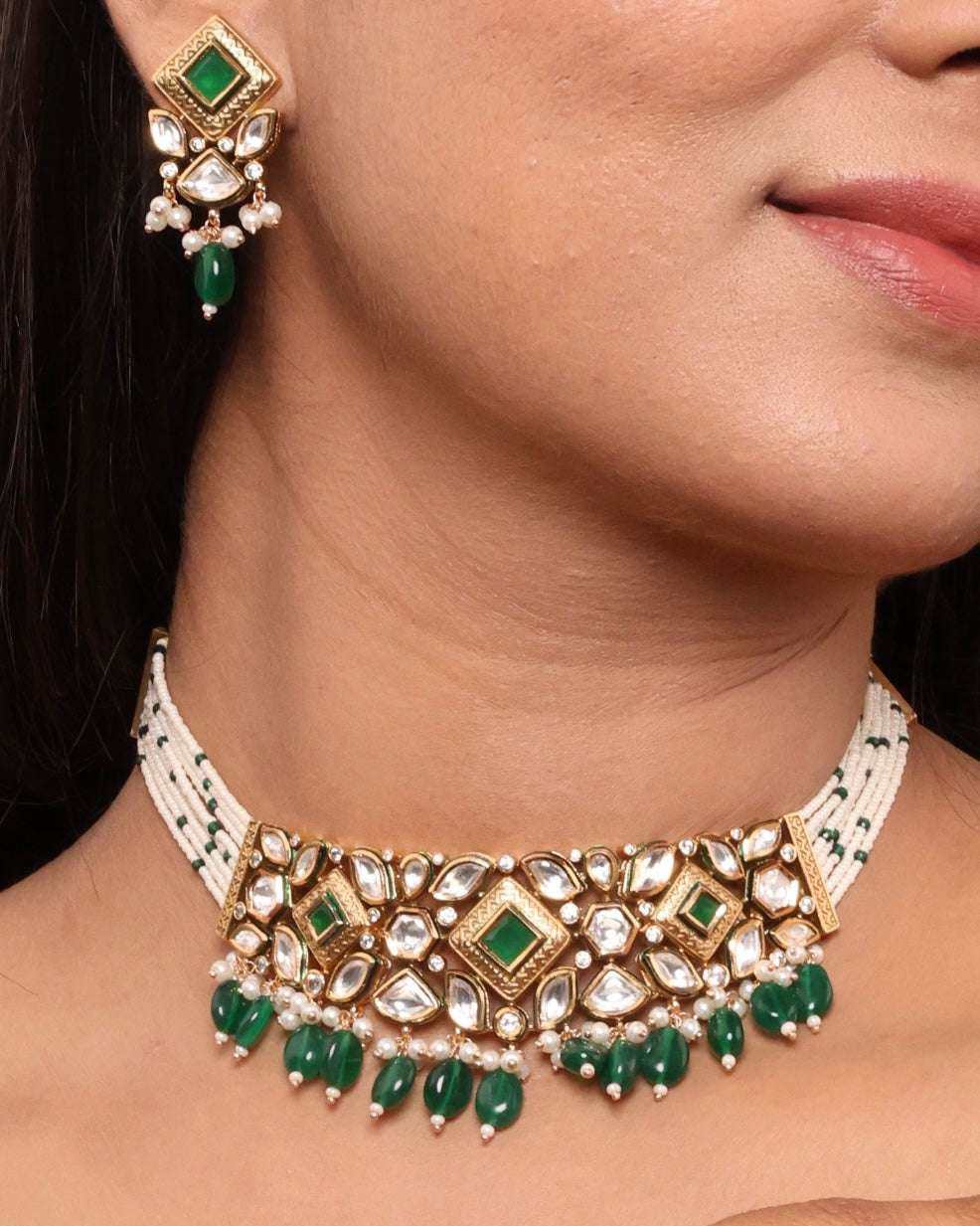 Sophia Elegant Pearl Choker Necklace Set