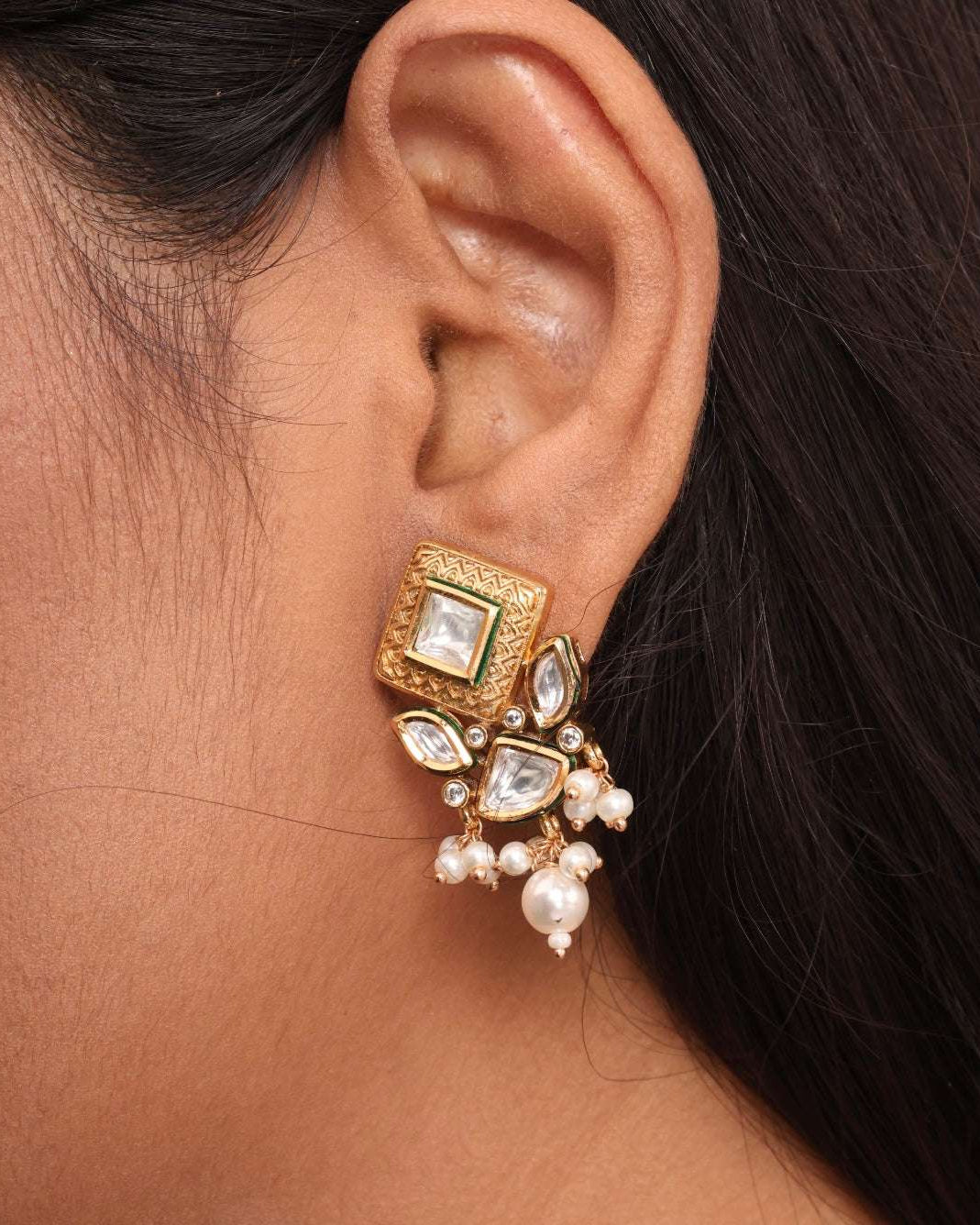 Sophia Elegant Pearl Choker Necklace Set