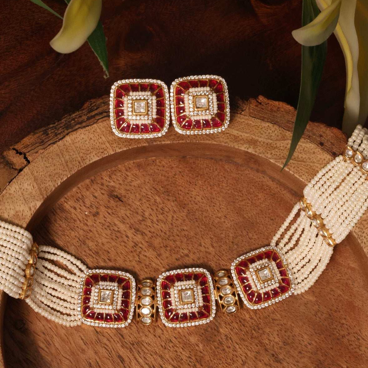 Alia Polki And Pearl Choker Set