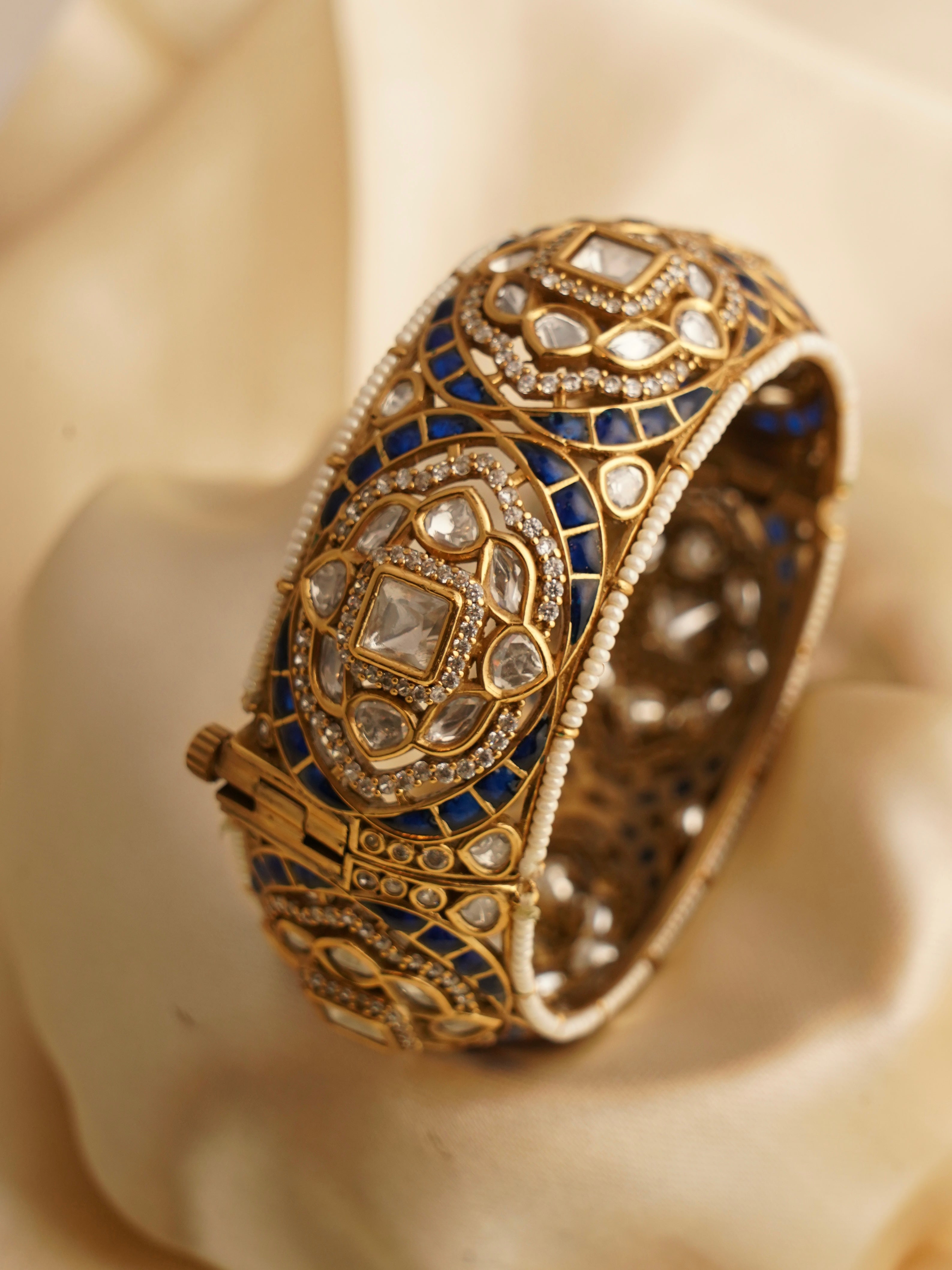 side profile of openable emerald ruby bracelet bangle in anti-tarnish copper alloy