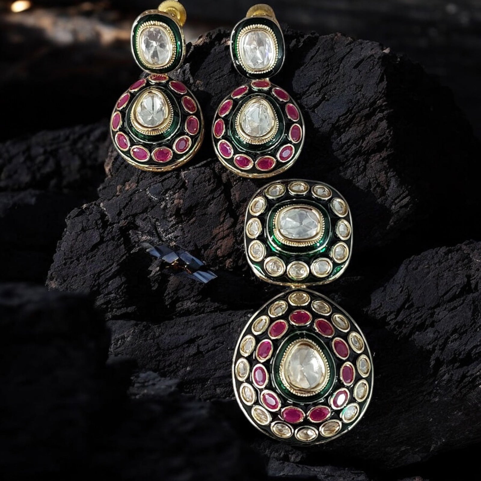 Side view of kundan polki pendant set with pearl detailing and handcrafted finish