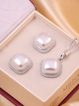 Cushion-cut Pearl Pendant set