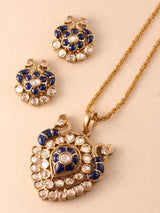 Kairavi Antique Kundan Pendant Set