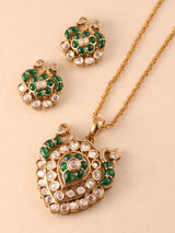 Kairavi Antique Kundan Pendant Set