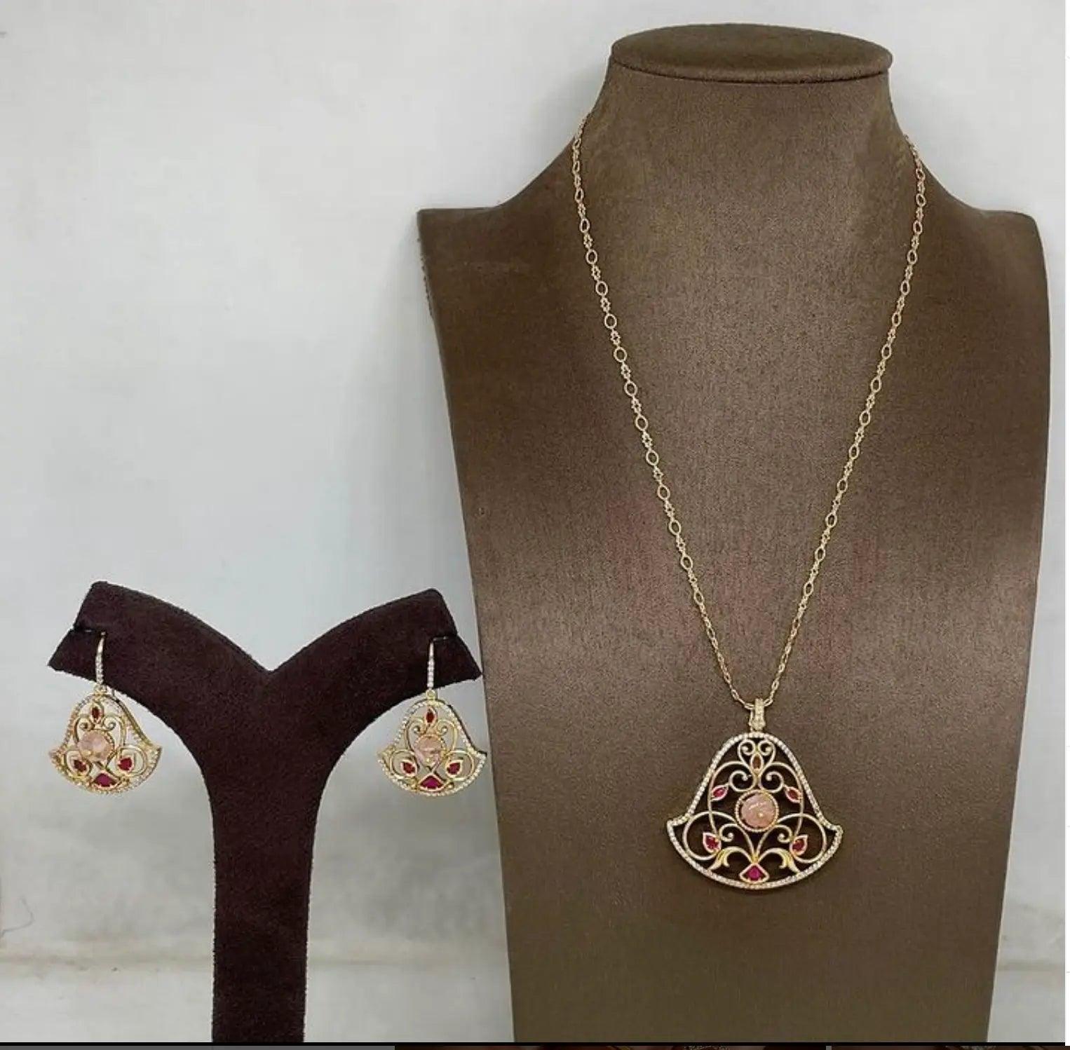 Filigree Pendant Set - MR Jewels