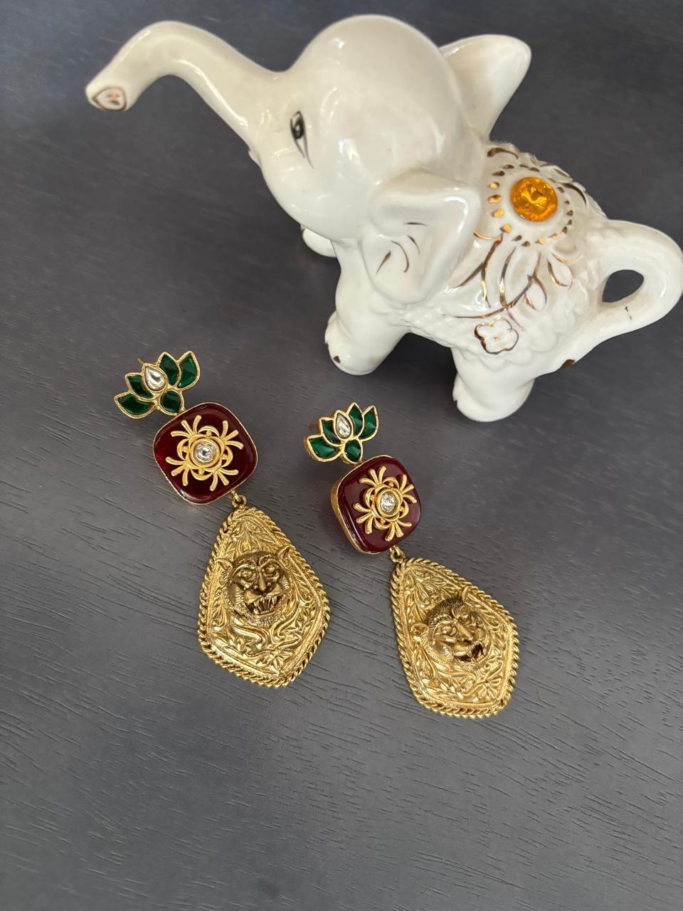 Sabhya Sachi Kundan Earrings - MR Jewels