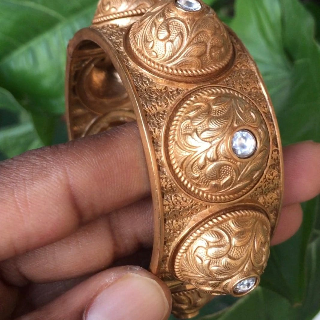 Amritasya Grand Carved kada - MR Jewels