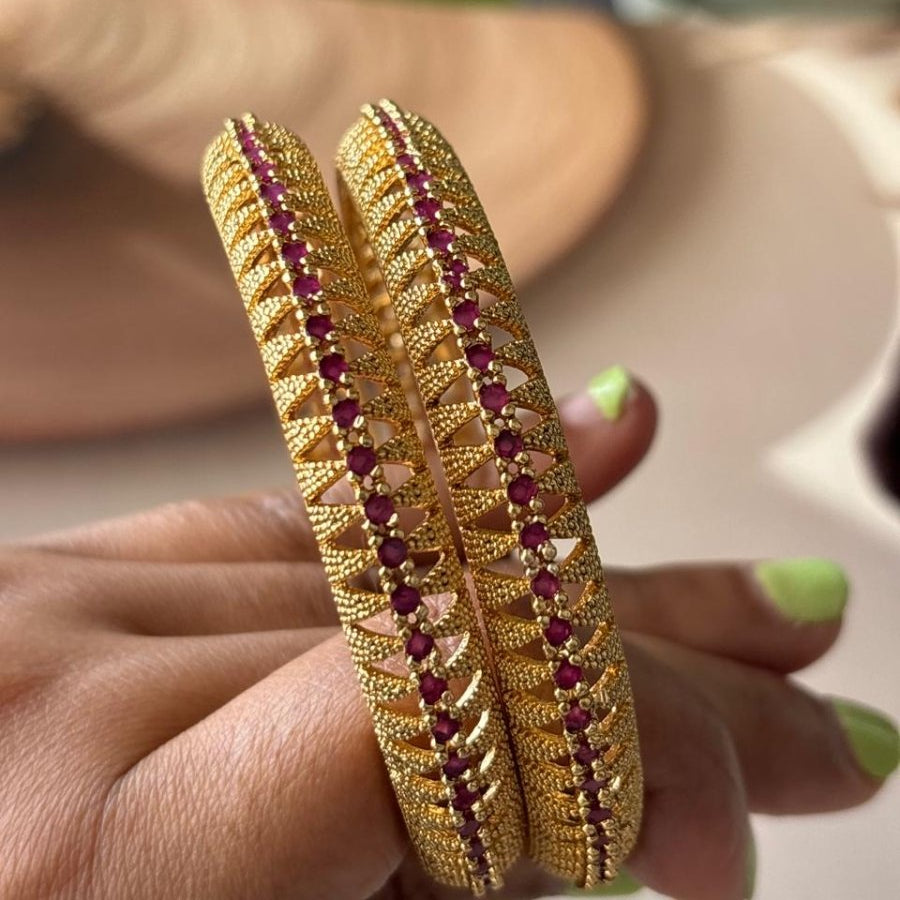Antique Gold Ruby bangles - Pair of 2 - MR Jewels