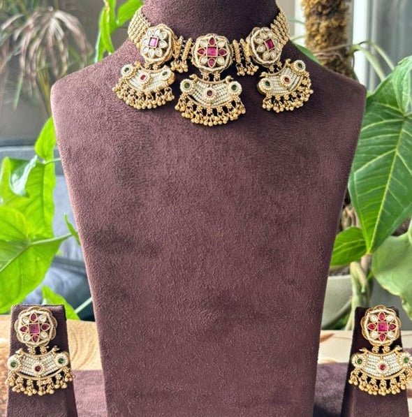 Antique Rajwadi kundan polki set - MR Jewels