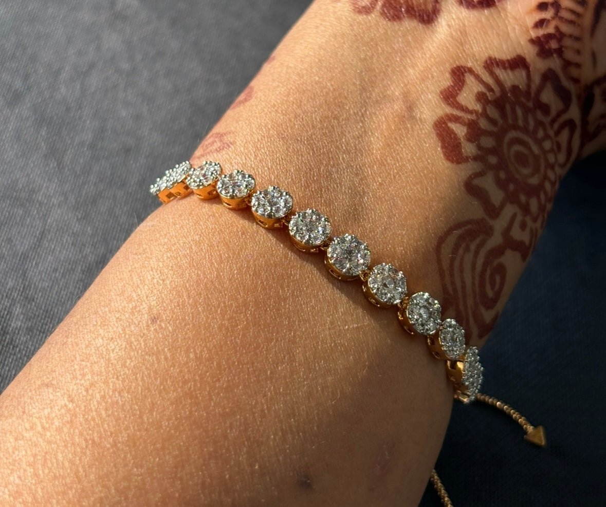 Beautiful Gold Plated Bracelete with Swarovski - MR Jewels