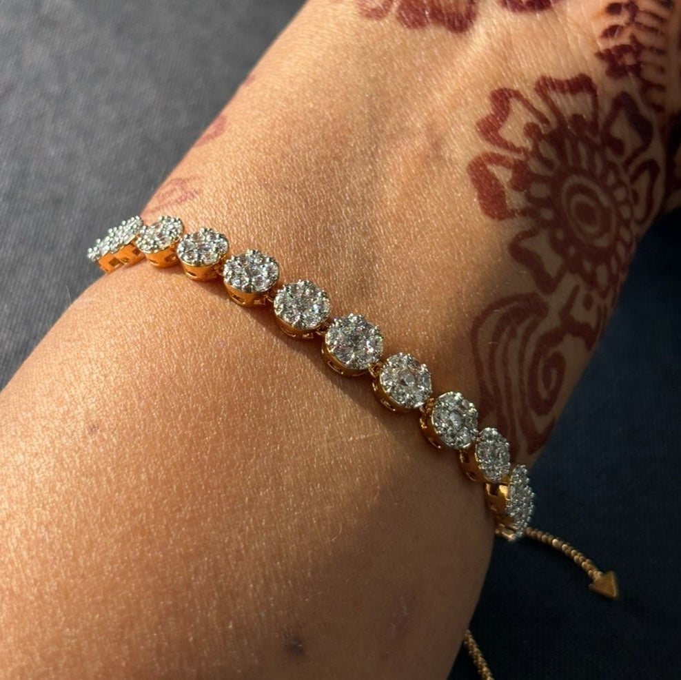 Beautiful Gold Plated Bracelete with Swarovski - MR Jewels