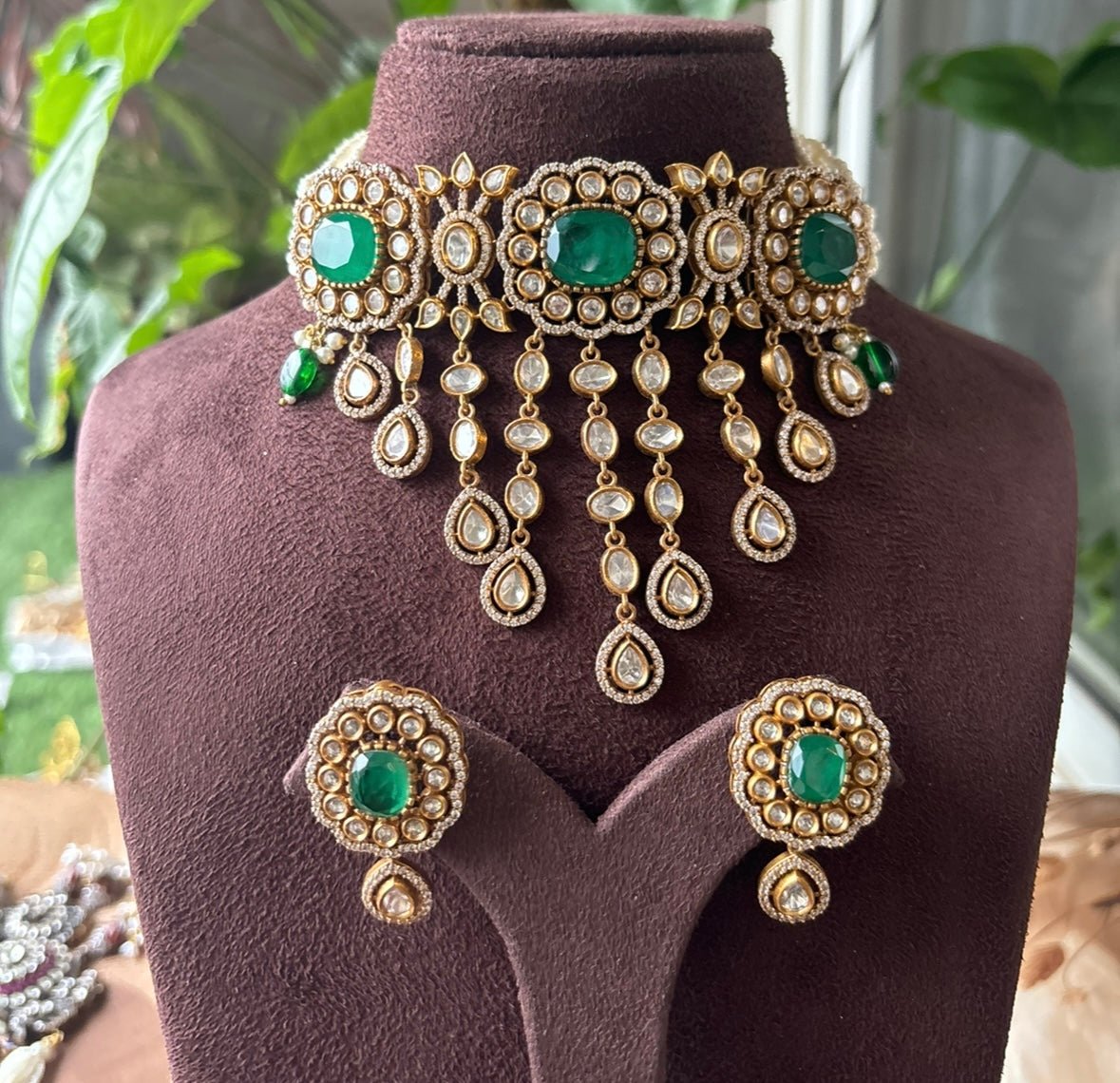 Beautiful Green Kundan Choker Set - MR Jewels