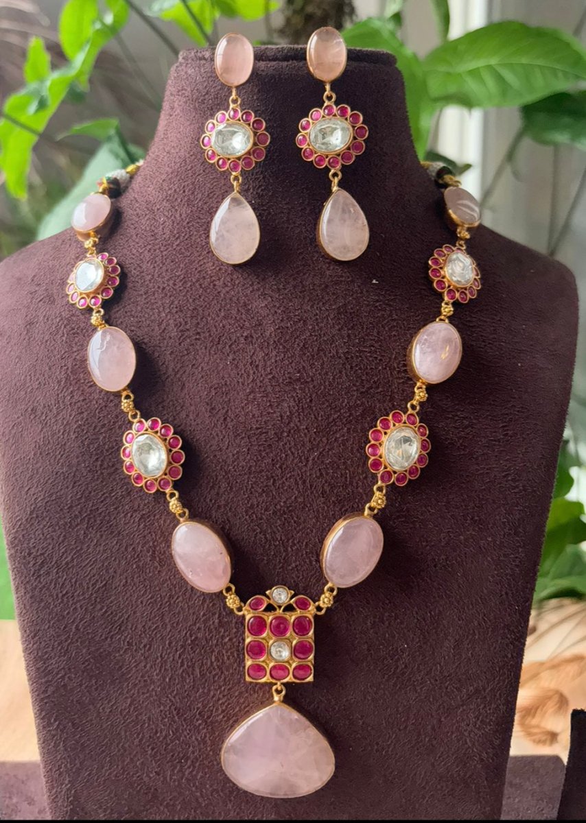 Cabachons natural stone and kemp kundan necklace set with matching earrings - MR Jewels