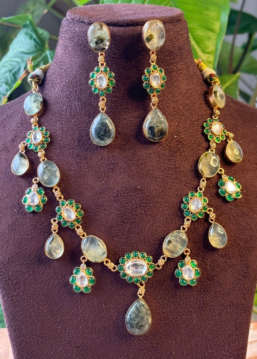 Cabachons natural stone and kemp necklace set with matching earrings - MR Jewels