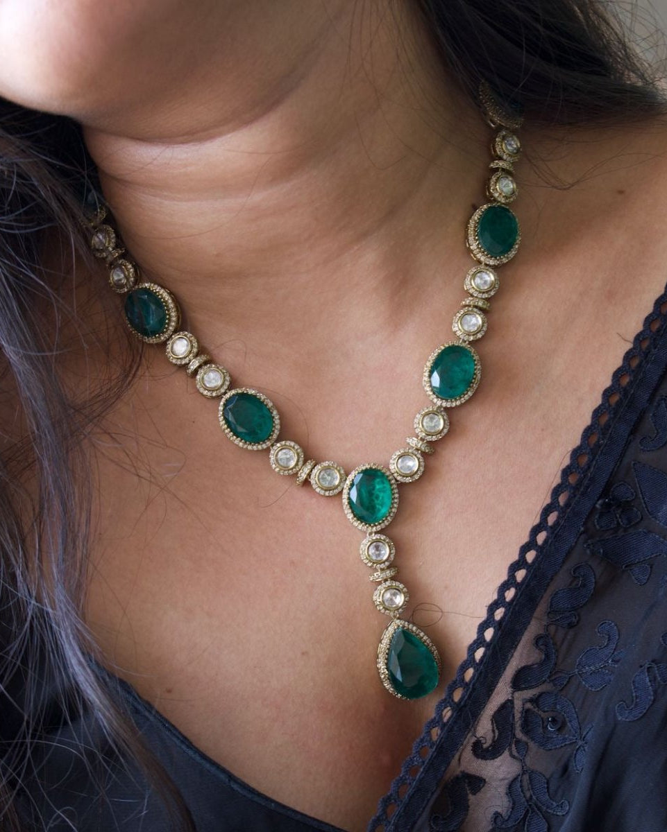 Emerald Grandeur Necklace Set with matching earrings - MR Jewels