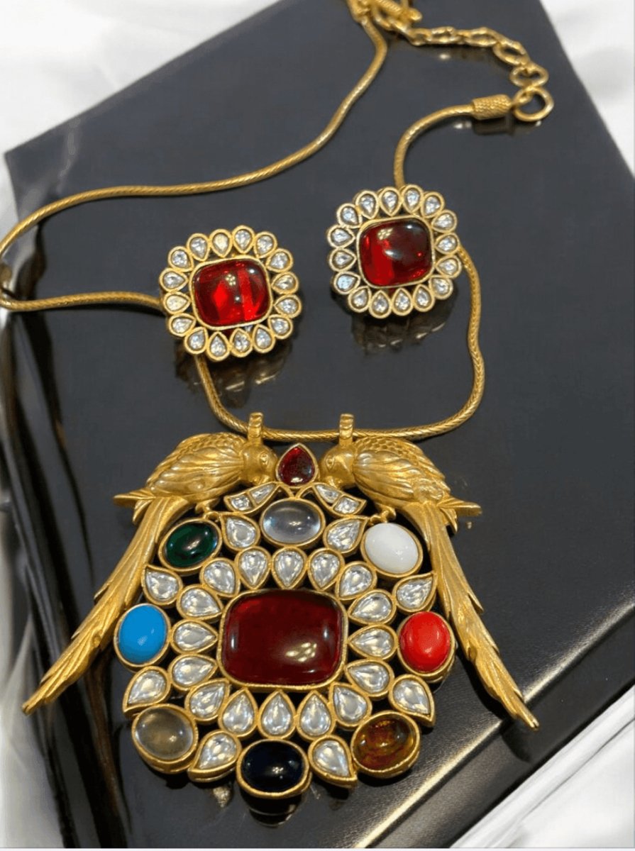 Exclusive Fusion Bird Navrattan Pendant with Earrings - MR Jewels